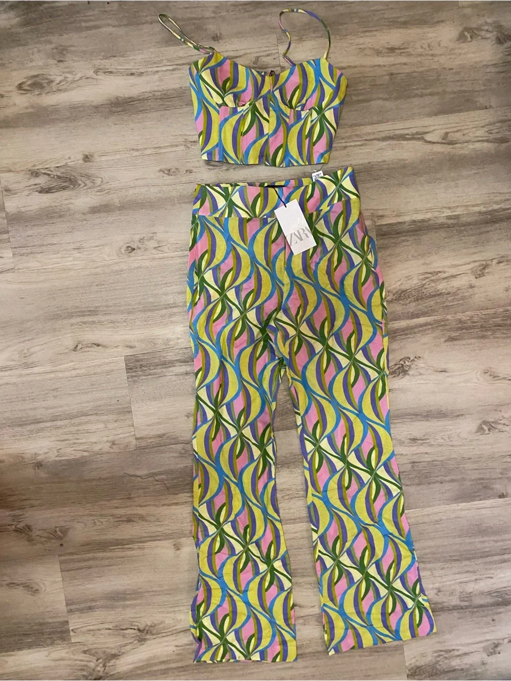 Zara Multicolor Wave Print Crop Top & Pants Set - NWT never worn